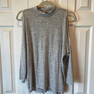 Acemi Open Shoulder Top